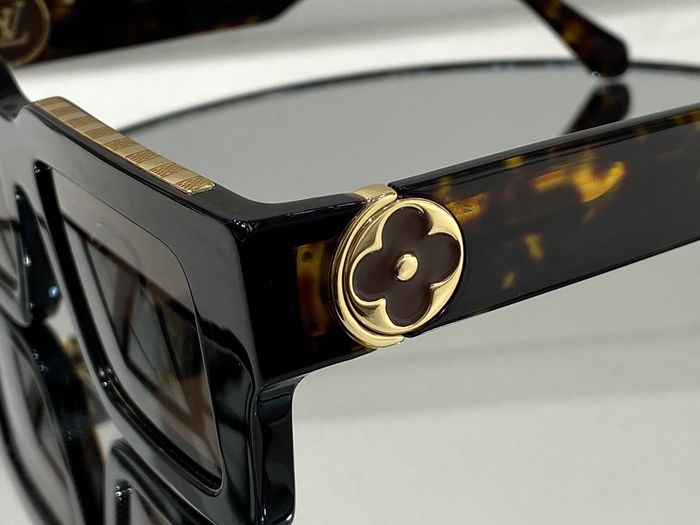 Louis Vuitton Sunglasses Top Quality LVS00368